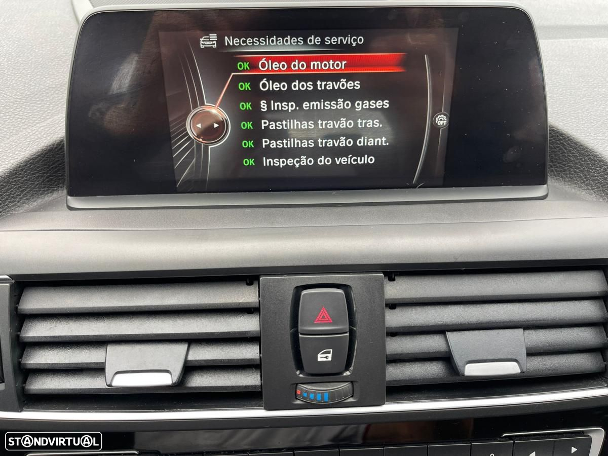 BMW 116 d Aut. Sport Line - 8