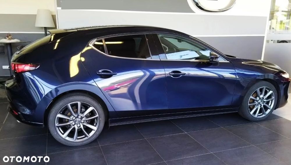 Mazda 3 2.0 mHEV Hikari - 41