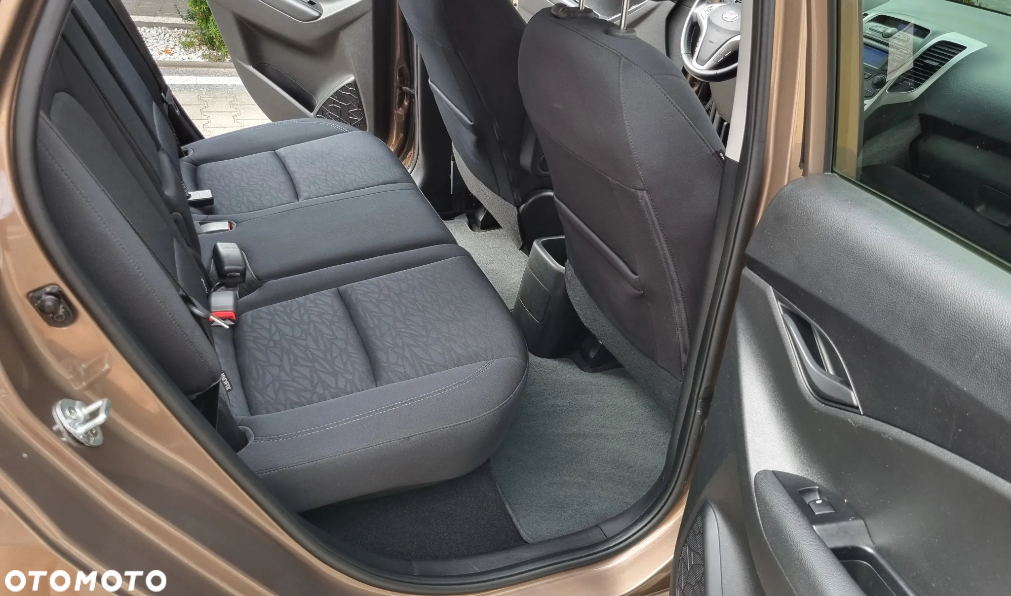 Hyundai ix20 1.6 Comfort - 19