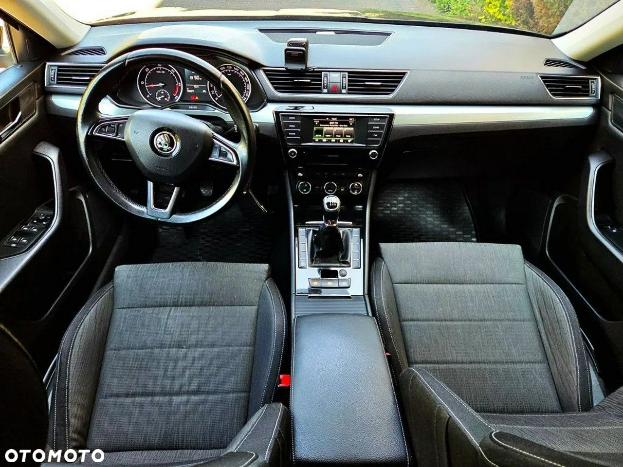 Skoda Superb 2.0 TDI Active - 14