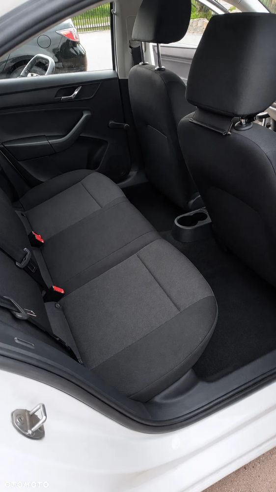 Skoda RAPID 1.4 TDI DPF Active - 7