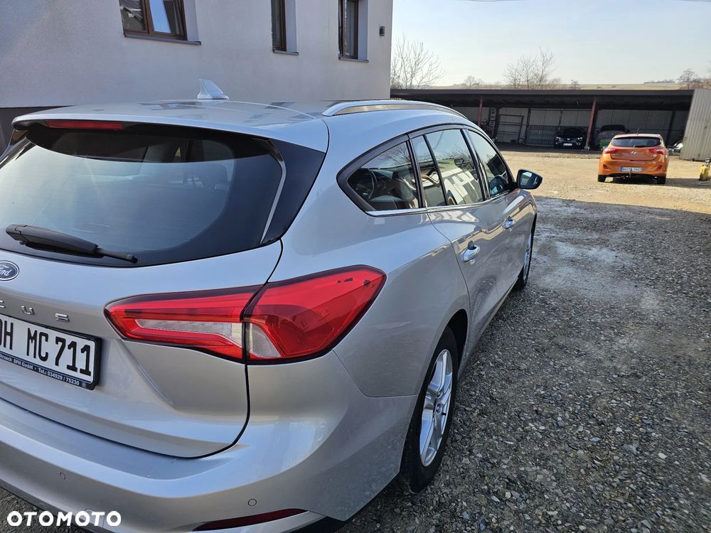 Ford Focus SW - 29