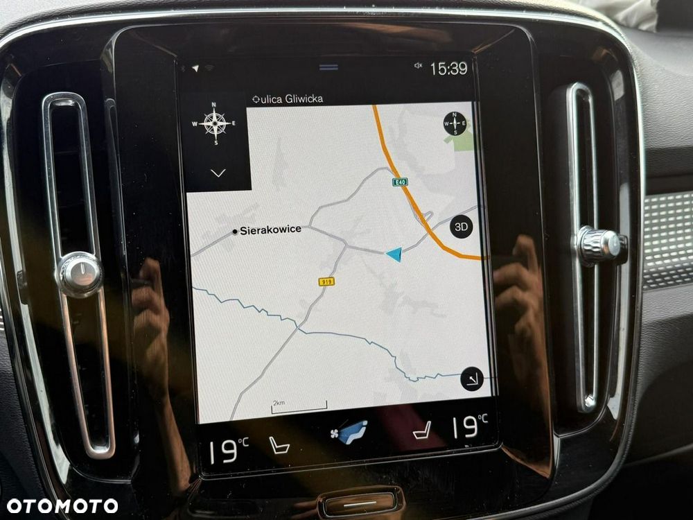 Volvo XC 40 B4 B AWD DKG RDesign - 28