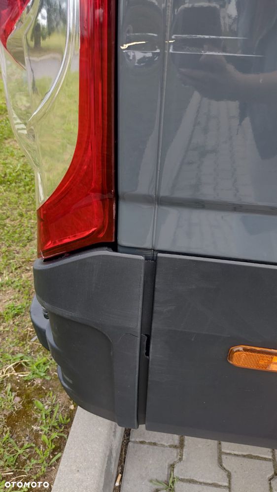 Iveco Daily 35S18 furgon izotermiczny izoterma agregat - 12