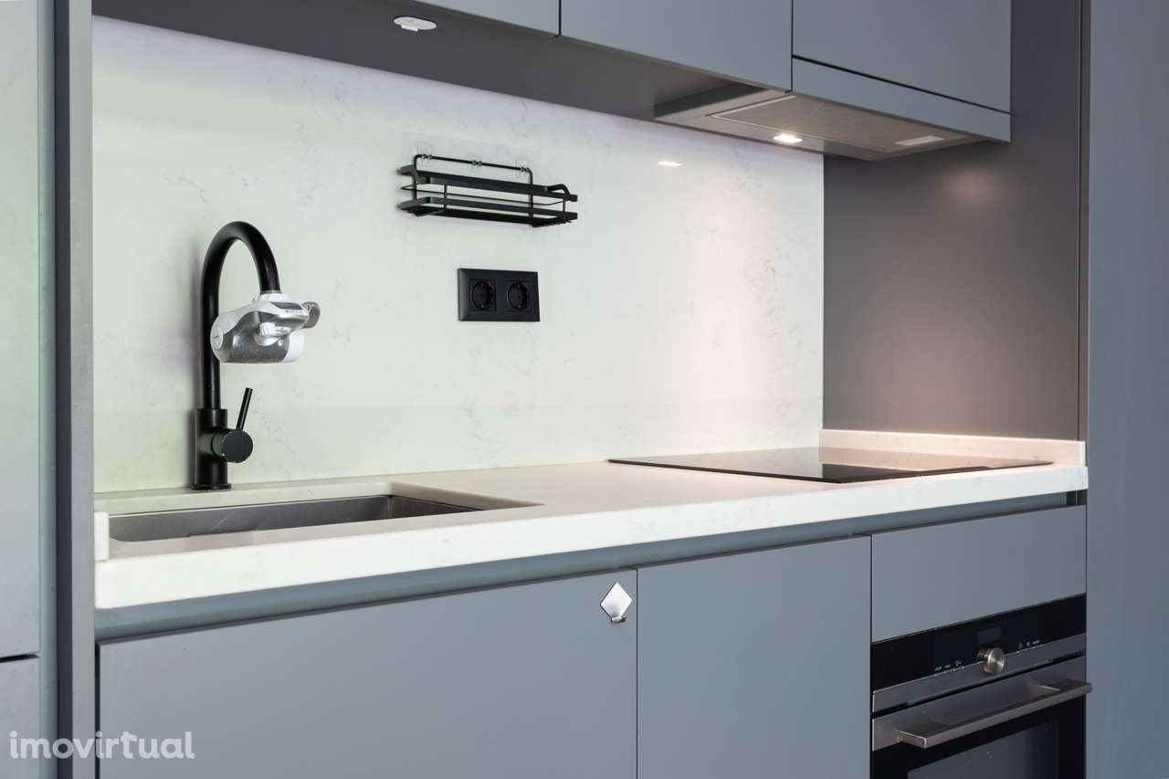 T1 no Coração de Lisboa, com varanda e  estacionamento. - Grande imagem: 5/34