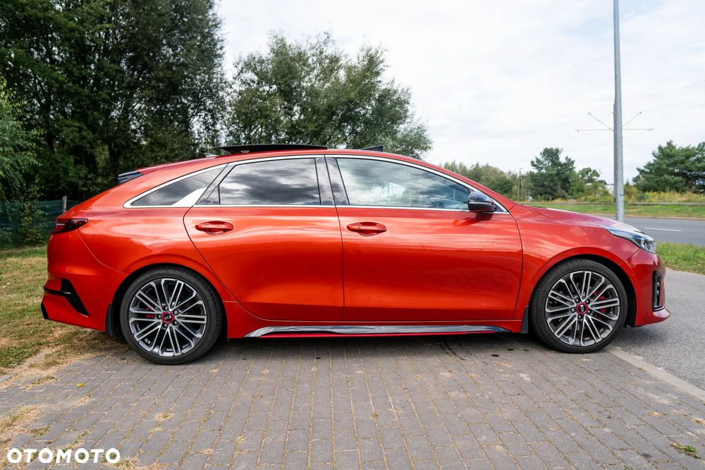 Kia ProCeed 1.6 T-GDI GT DCT - 6
