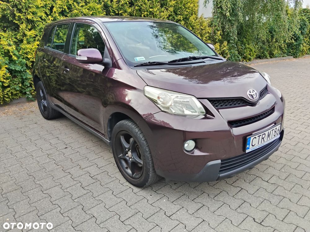 Toyota Urban Cruiser 1.4 D-4D Sol 4x4 - 2