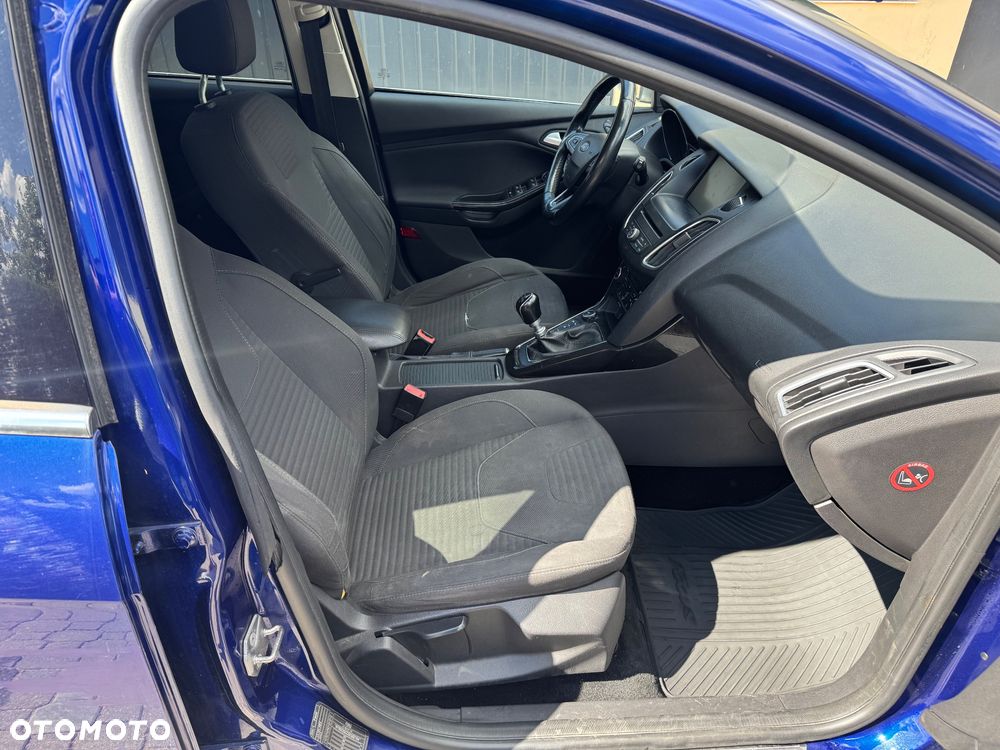 Ford Focus 2.0 TDCi Titanium ASS - 16