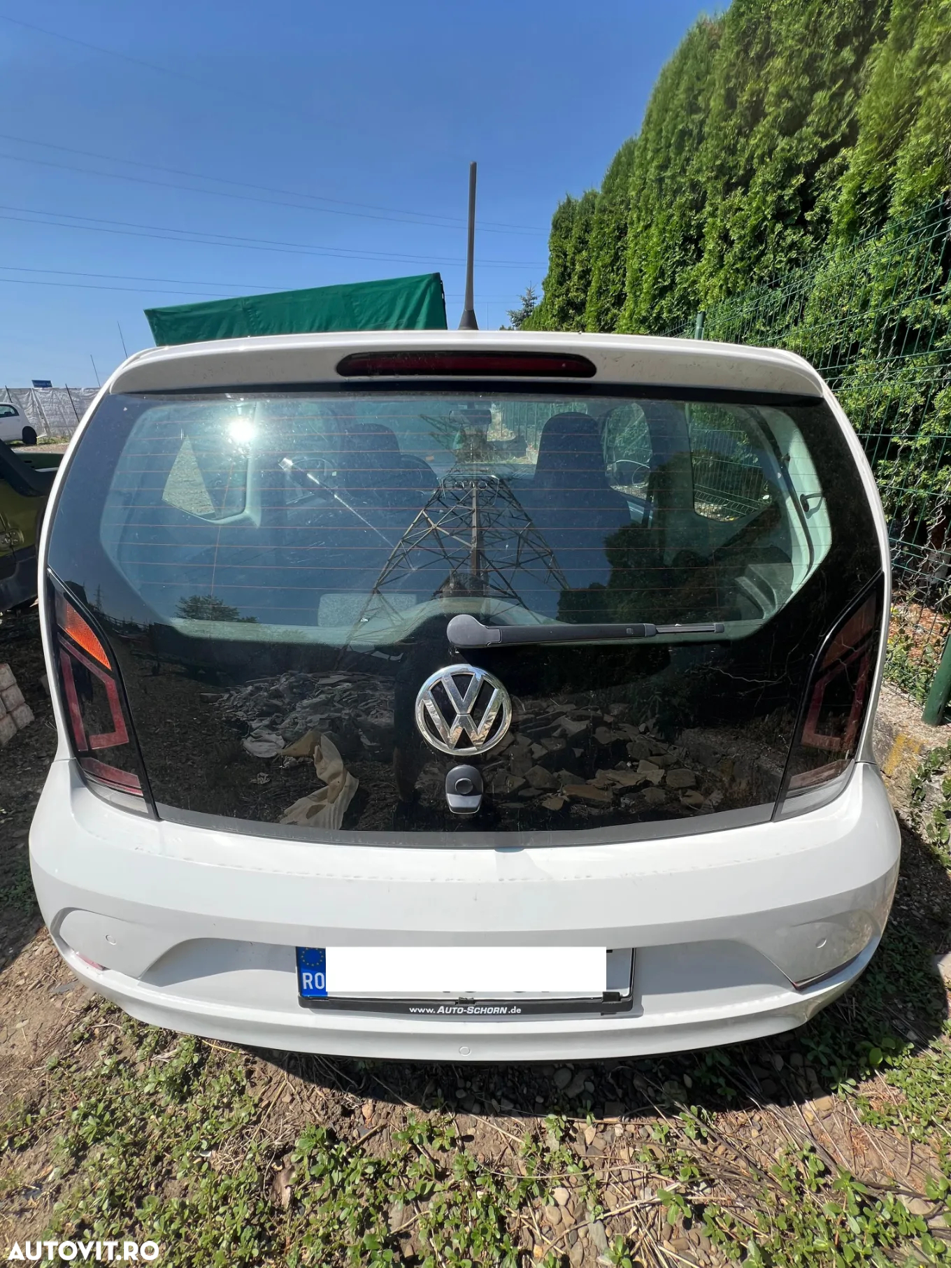 Volkswagen up! (BlueMotion Technology) take - 9