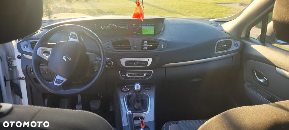 Renault Scenic - 9