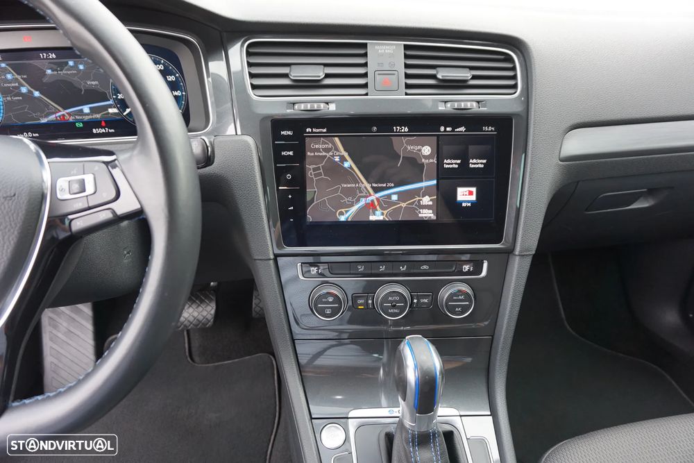 VW e-Golf AC/DC - 28