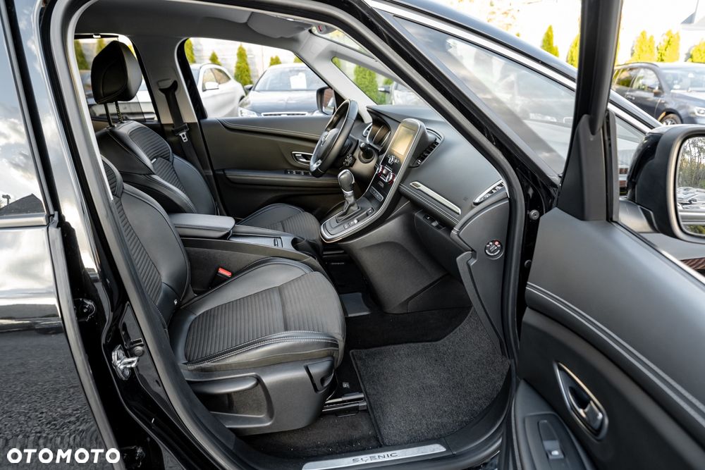 Renault Grand Scenic TCe 140 GPF EDC INTENS - 22