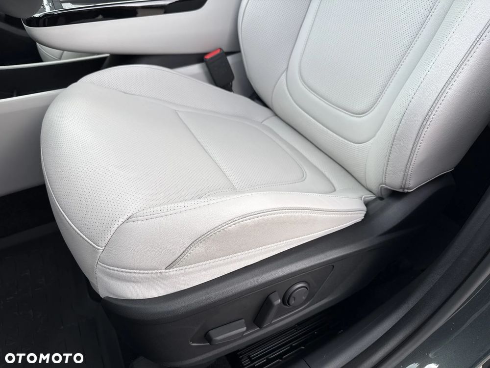 Hyundai Tucson 1.6 T-GDi HEV Platinum 2WD - 15