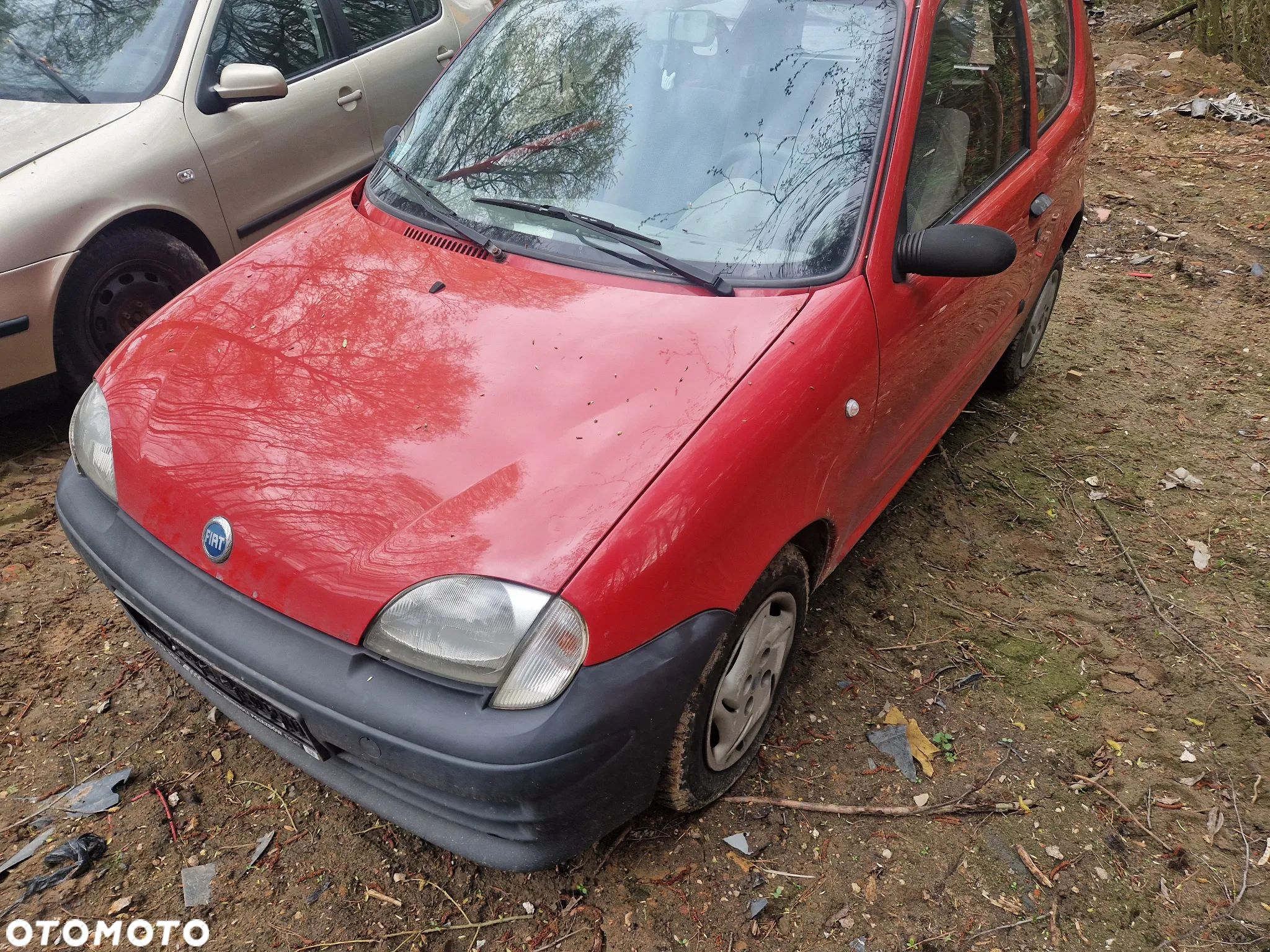 fiat seicento fotel kanapa deska kokpit podsufitka boczek podłokietnik licznik panel szyb stacyjka - 1