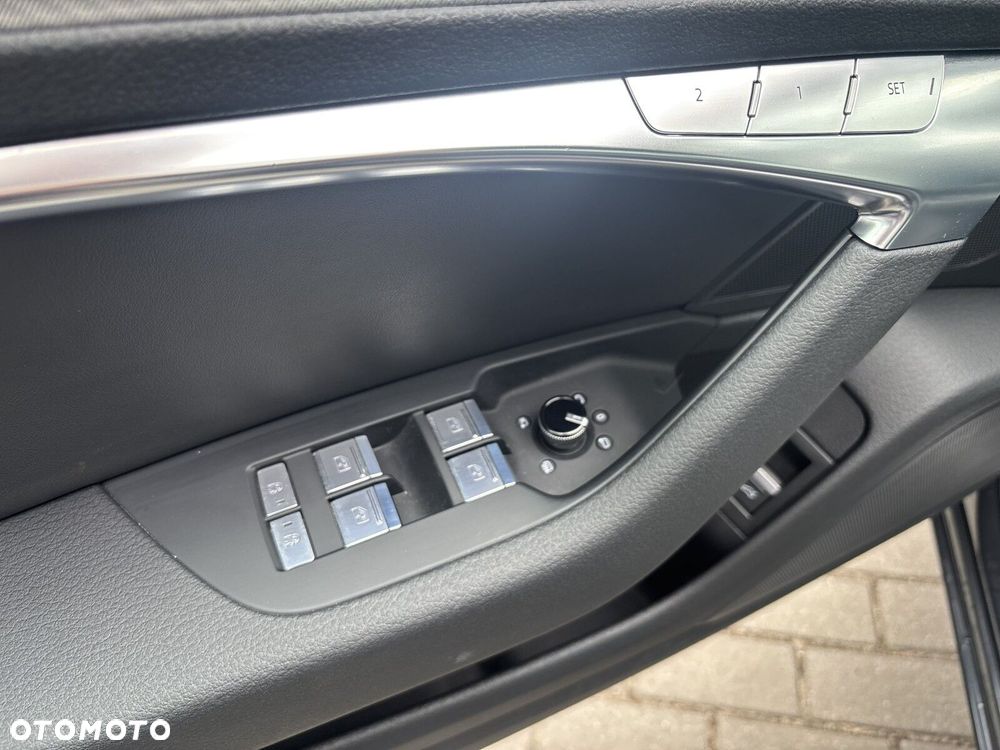 Audi A6 Avant - 30