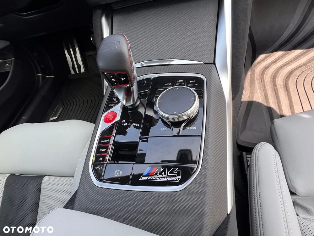 BMW M4 Competition M xDrive sport - 19