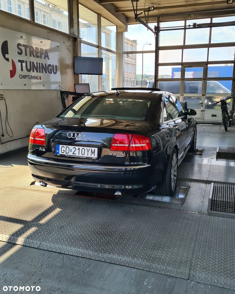 Audi A8 4.2 TDI Quattro - 32