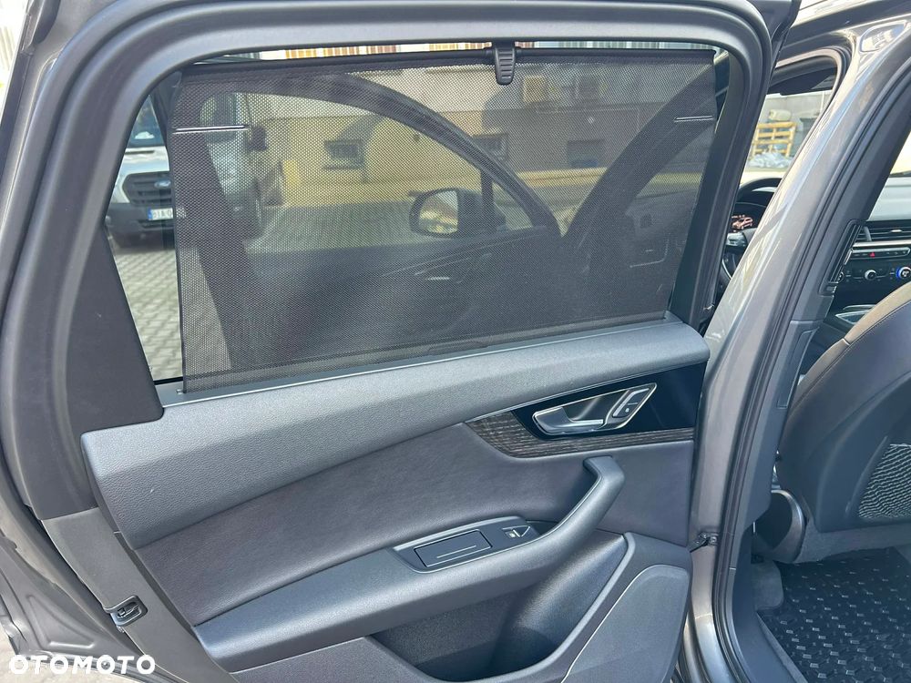 Audi Q7 - 28