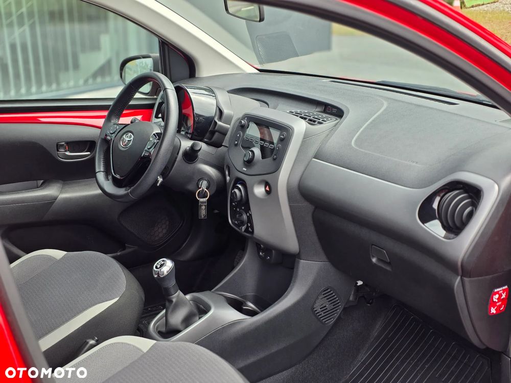 Toyota Aygo 1.0 VVT-i Black Edition - 18