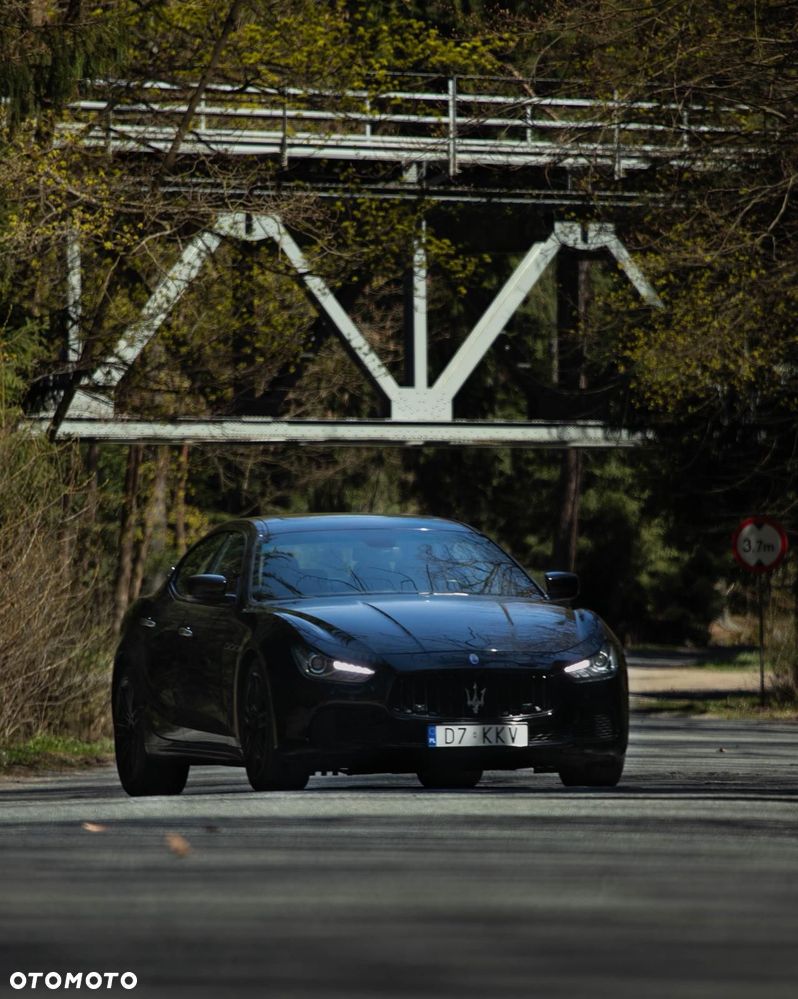 Maserati Ghibli GranLusso - 6