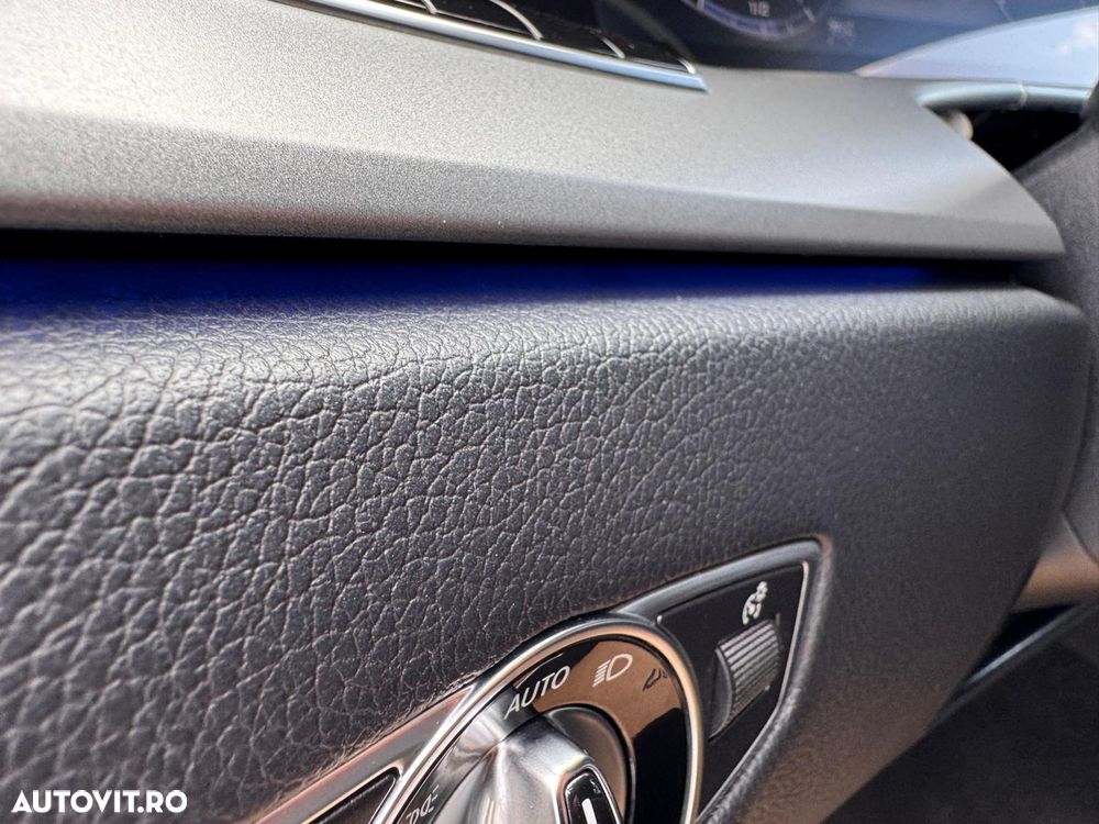 Mercedes-Benz E 220 d 4MATIC Aut. - 22