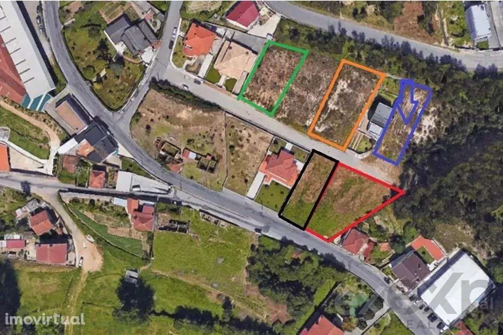 LOTE PARA CONSTRUÇÃO DE MORADIA GEMINADA - Grande imagem: 2/3