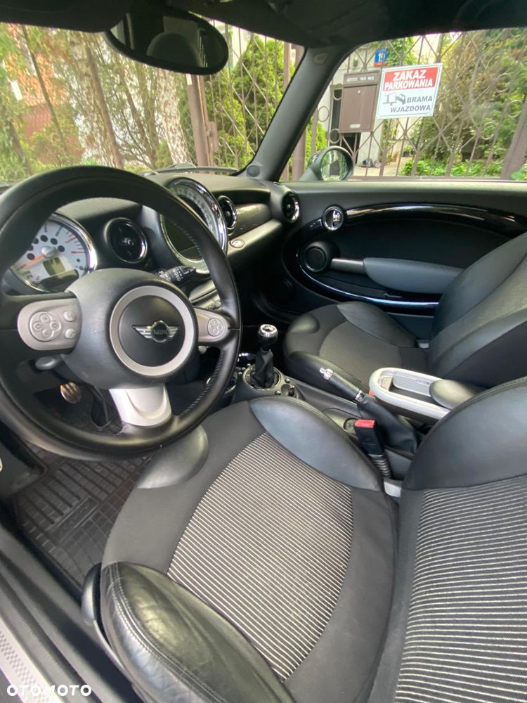 MINI Cooper S Standard - 16