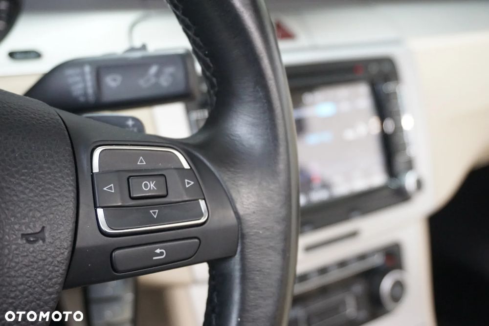 Volkswagen Passat CC 1.8 TSI DSG Exclusive - 20