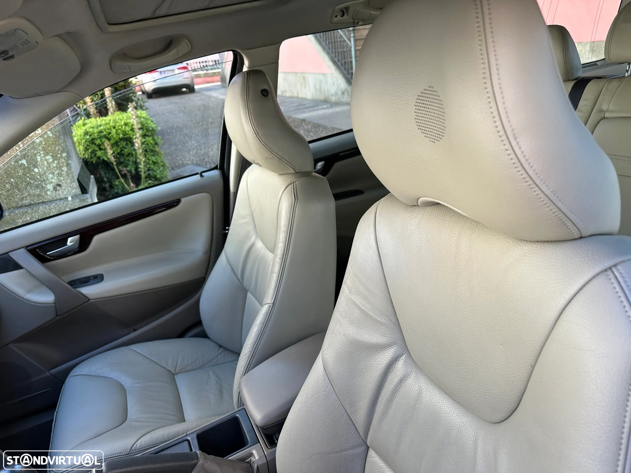 Volvo V70 - 16