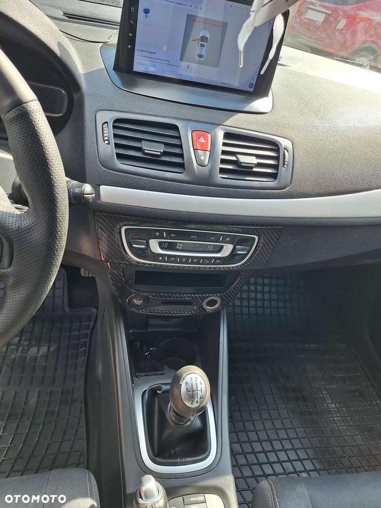 Renault Megane dCi 130 FAP Dynamique - 11