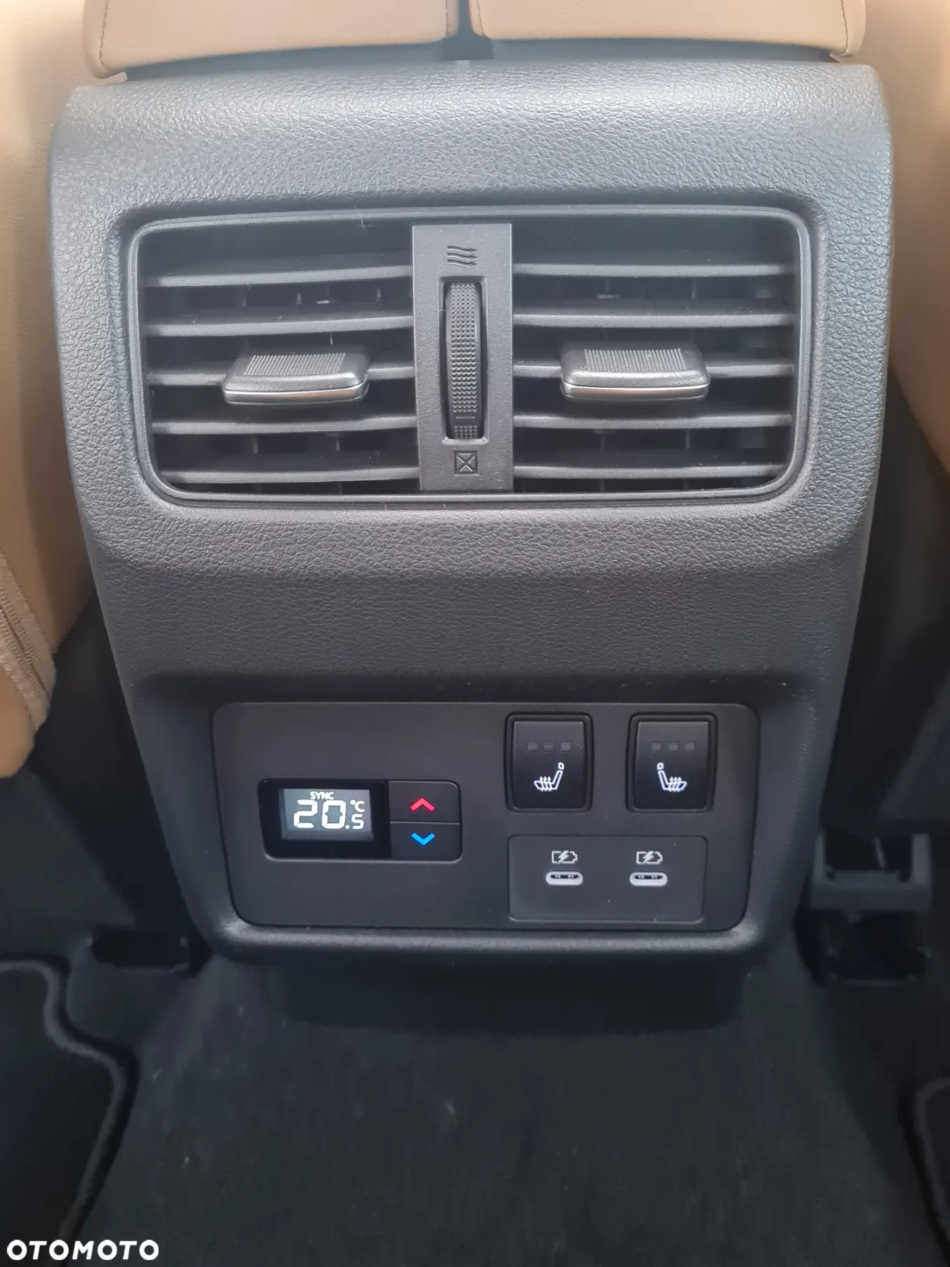 Nissan X-Trail 1.5 VC-T e-POWER Tekna e-4ORCE 7os - 12