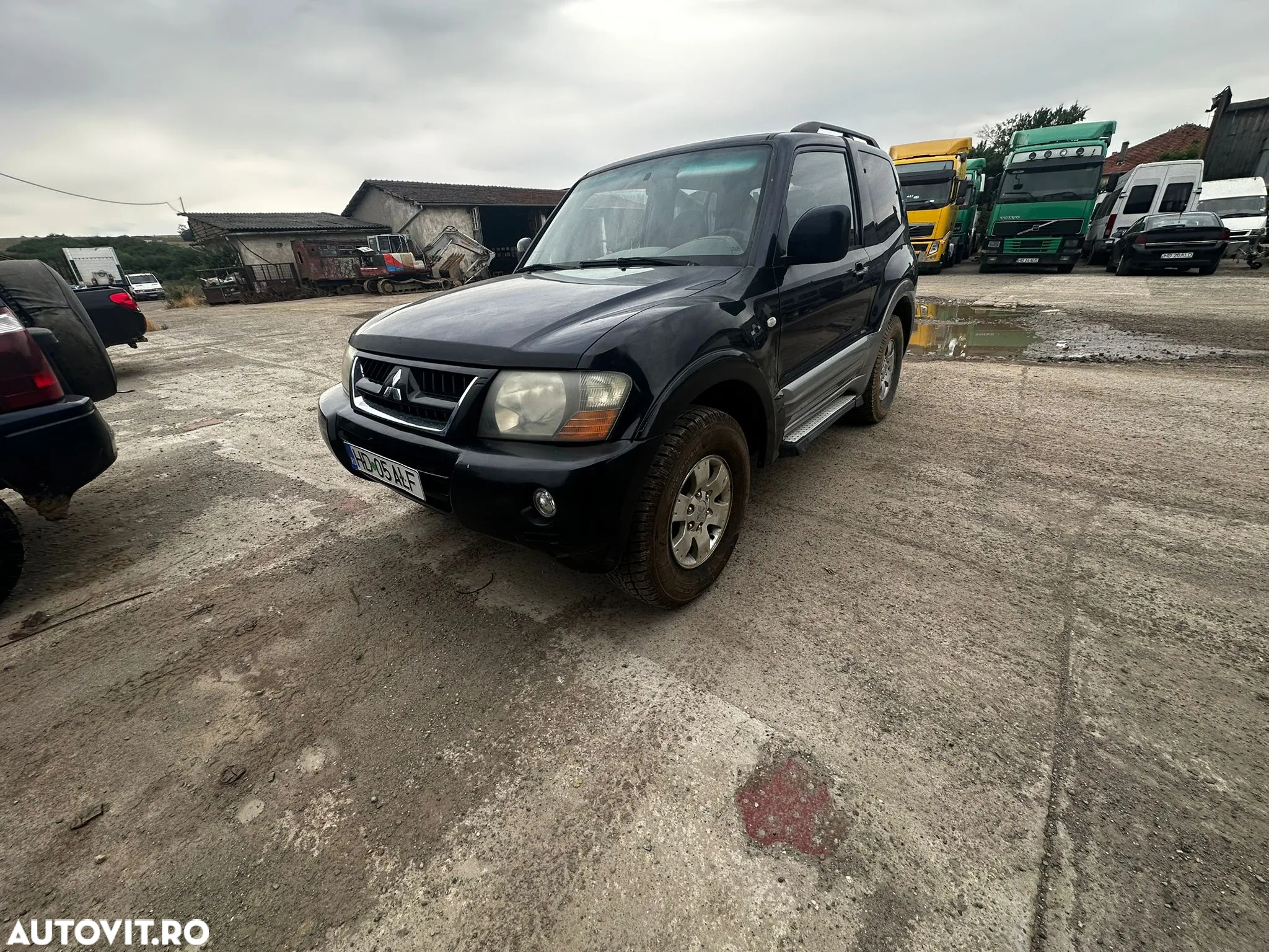 Mitsubishi Pajero SWB 3.2 DI-D Intense+ M/T - 3