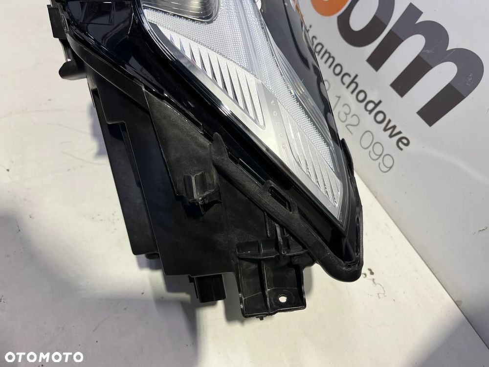 Volvo XC60 II lift MID LED lampa lewa Idealna 32420424 - 6