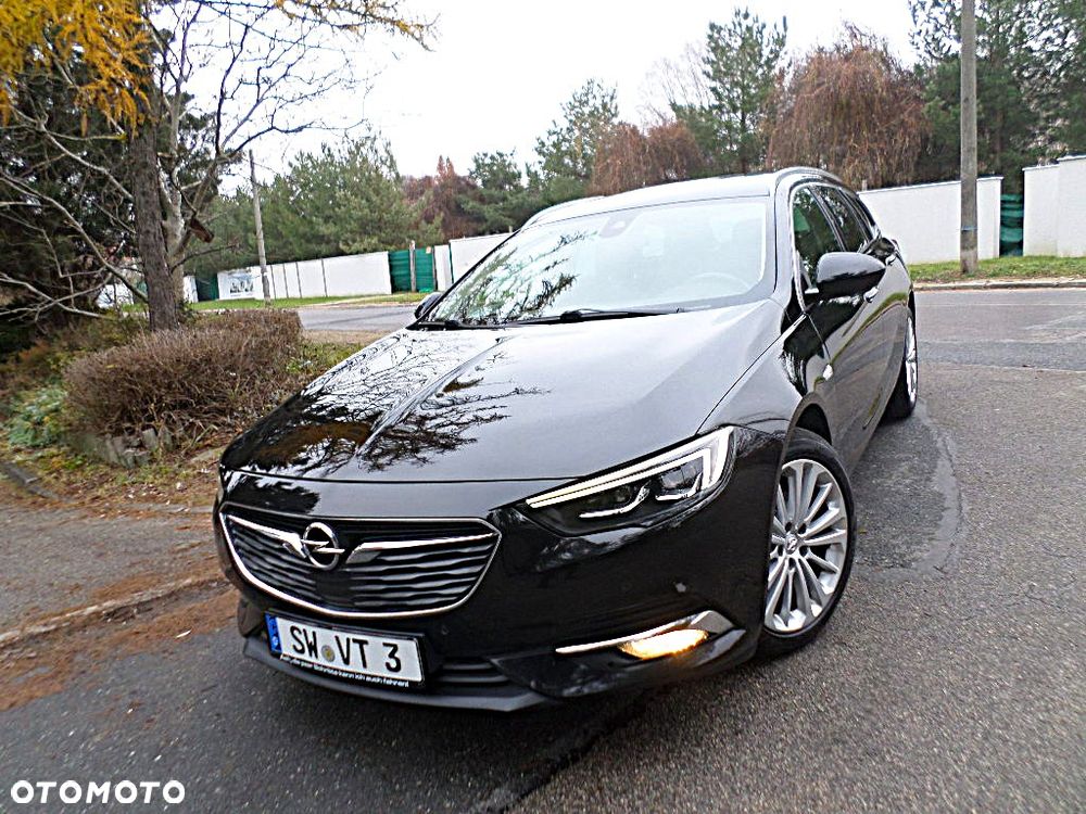 Opel Insignia 1.5 Direct Inj Turbo Ultimate Exclusive - 2