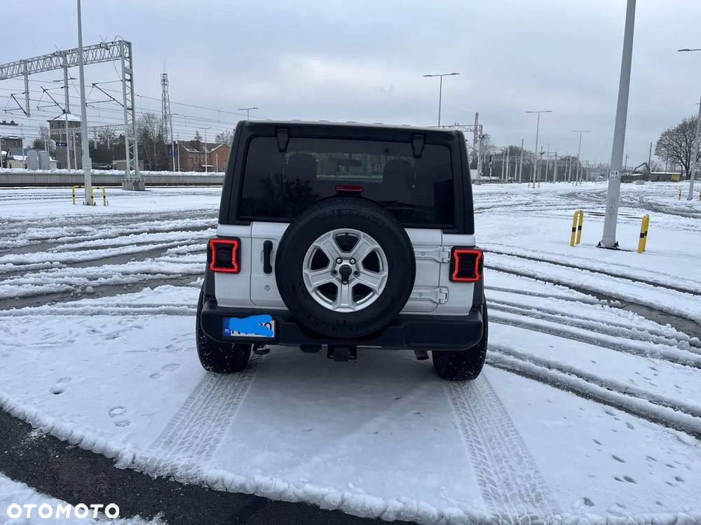 Jeep Wrangler 3.6 X - 3