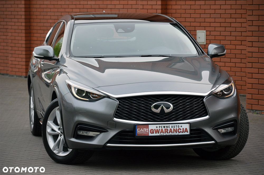 Infiniti Q30 2.2d DCT AWD City Black Edition - 1