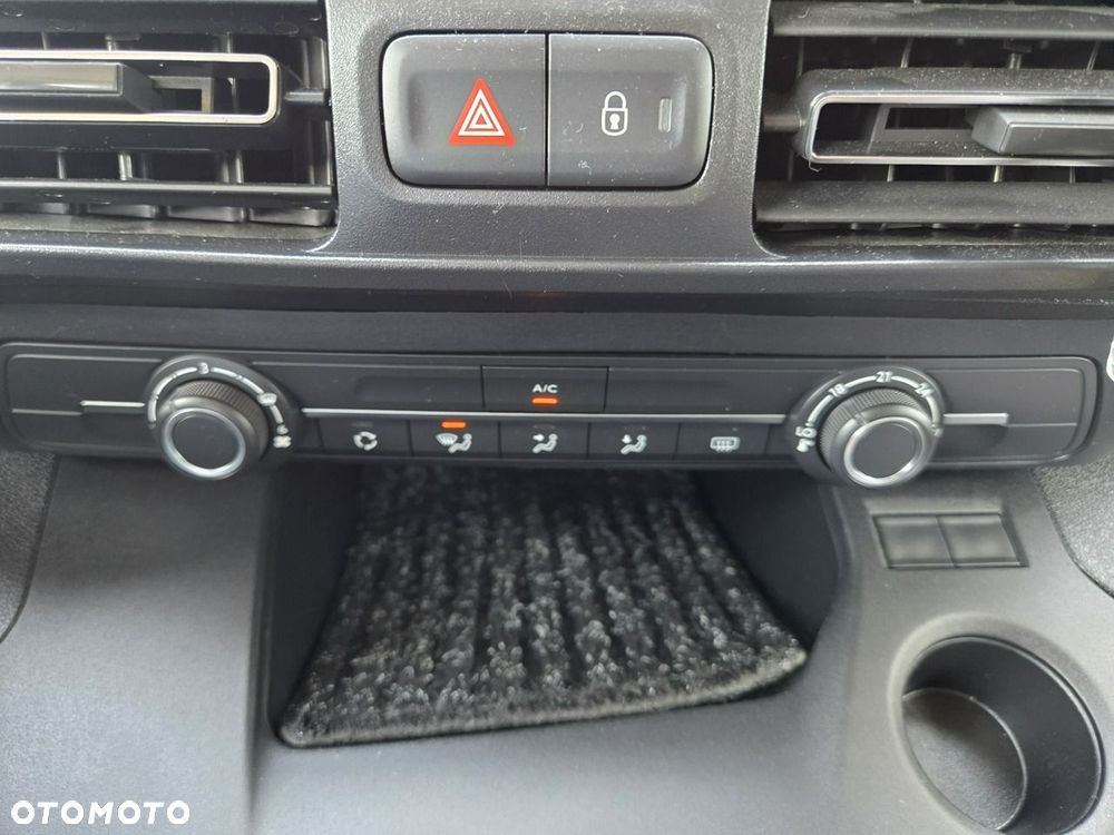 Toyota Proace City Verso 1.5 D-4D Business - 22