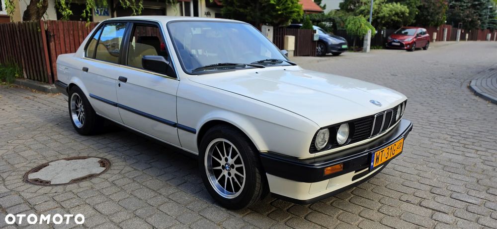 BMW Seria 3 316i - 6