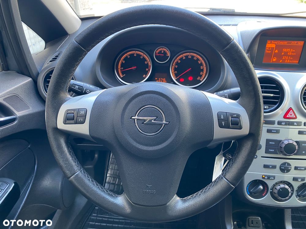 Opel Corsa 1.4 16V Selection - 9