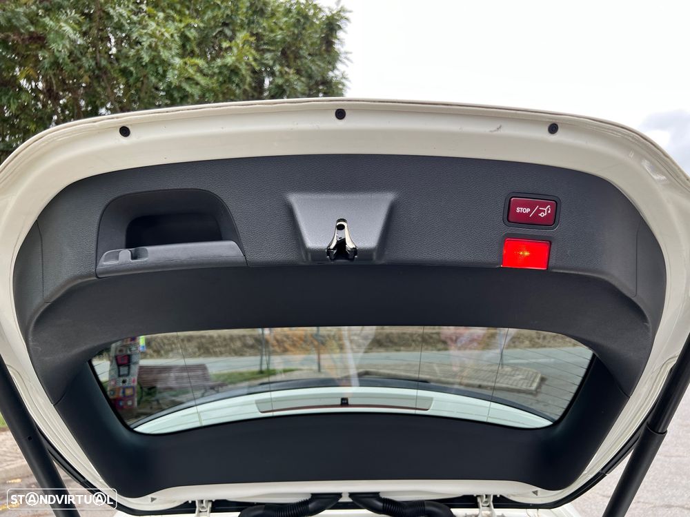 Mercedes-Benz CLA 180 d Shooting Brake AMG Line Aut. - 9