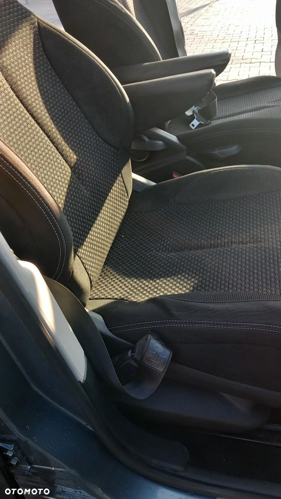 Citroën C4 Grand Picasso - 14