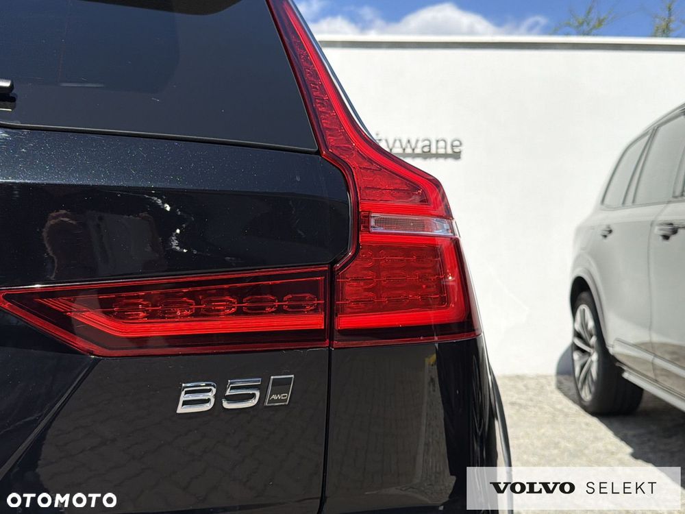 Volvo V60 Cross Country - 35