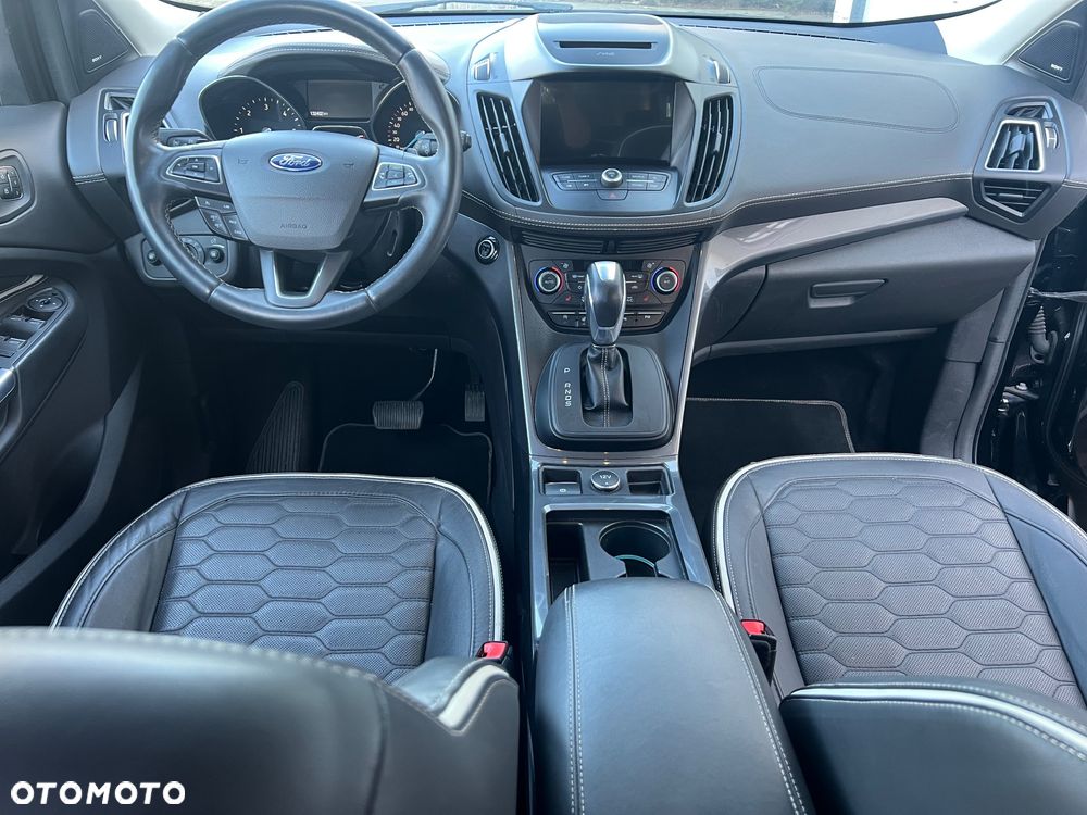 Ford Kuga 2.0 TDCi 4x4 Vignale - 23