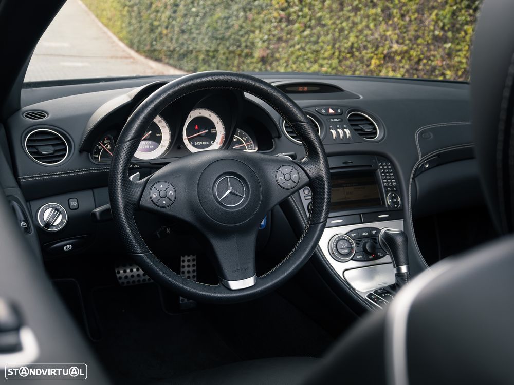 Mercedes-Benz SL 350 Standard - 36