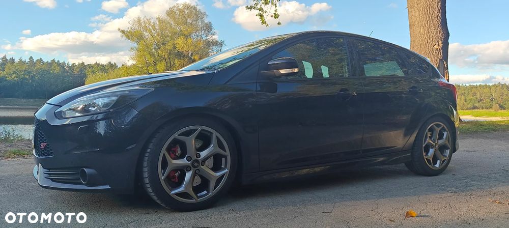 Ford Focus ST - 2
