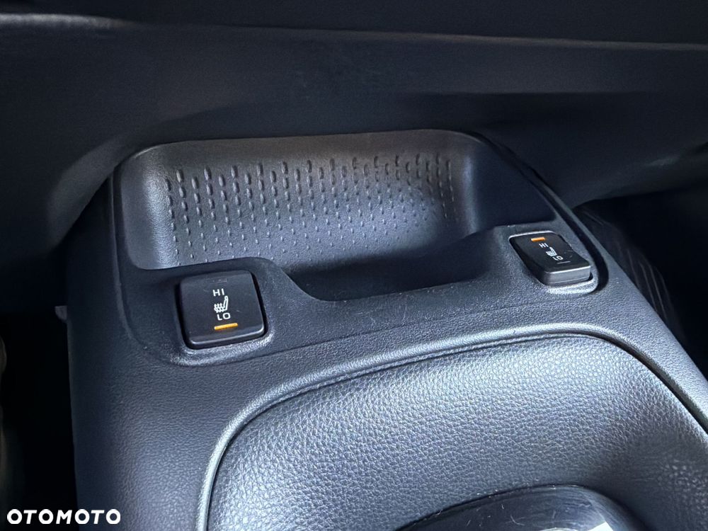 Toyota Corolla 1.8 Hybrid Comfort - 21
