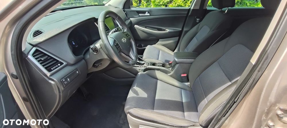 Hyundai Tucson blue 1.7 CRDi 2WD DCT Passion Plus - 22
