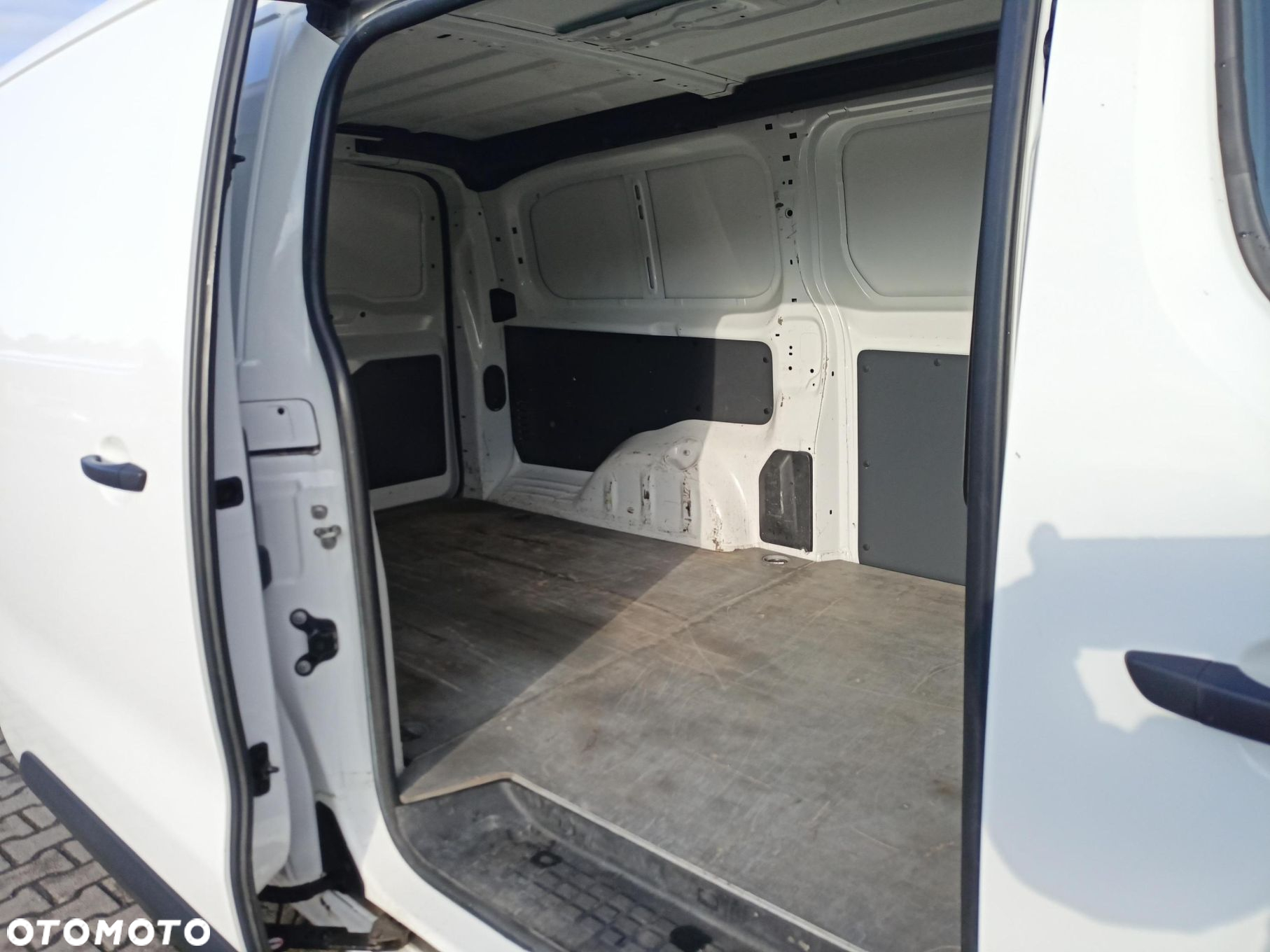 Toyota PROACE - 11