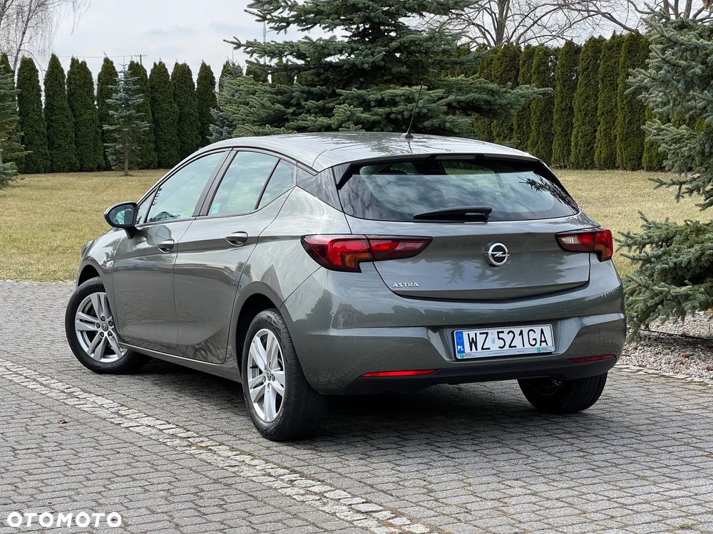 Opel Astra 1.2 T Elegance S&S - 8