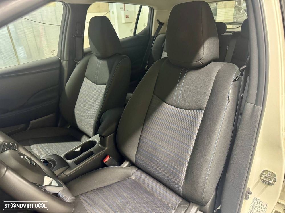 Nissan Leaf N-Connecta - 24
